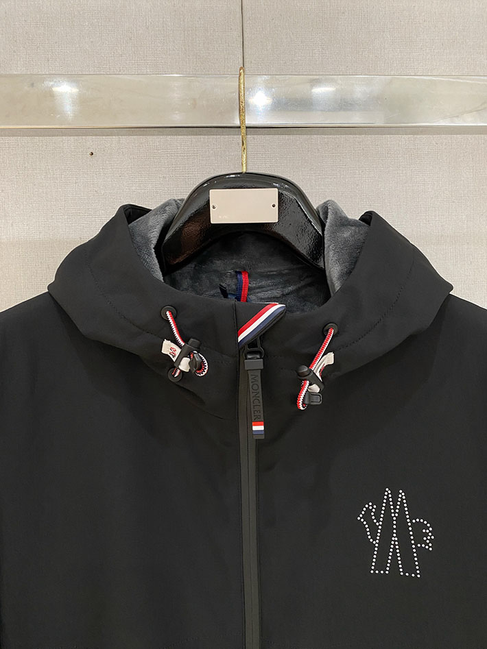 最高級モンクレールスーパーコピー MONCLER 2025新作 フード付きジャケット FANES ブラック 2524850 モンクレール フリース メンズ - 画像 (9)