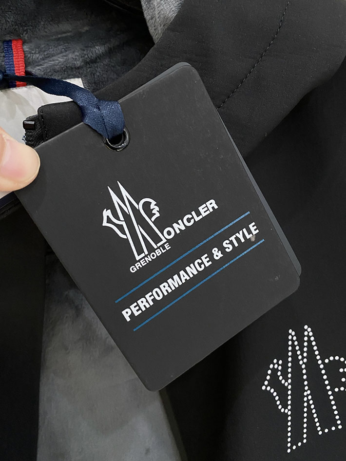 最高級モンクレールスーパーコピー MONCLER 2025新作 フード付きジャケット FANES ブラック 2524850 モンクレール フリース メンズ - 画像 (5)