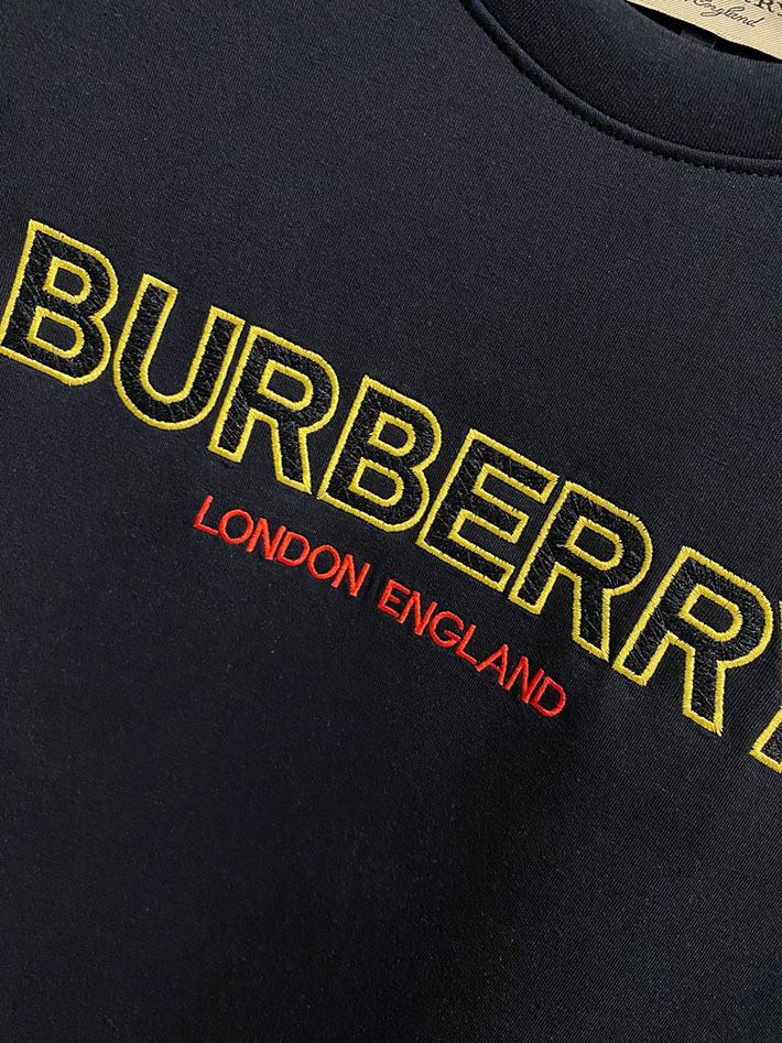 最高級バーバリースーパーコピー BURBERRY ロゴプリント 長袖スウェットトレーナー アイボリー ブラック 2524859 バーバリー トレーナー アウトレット - 画像 (7)