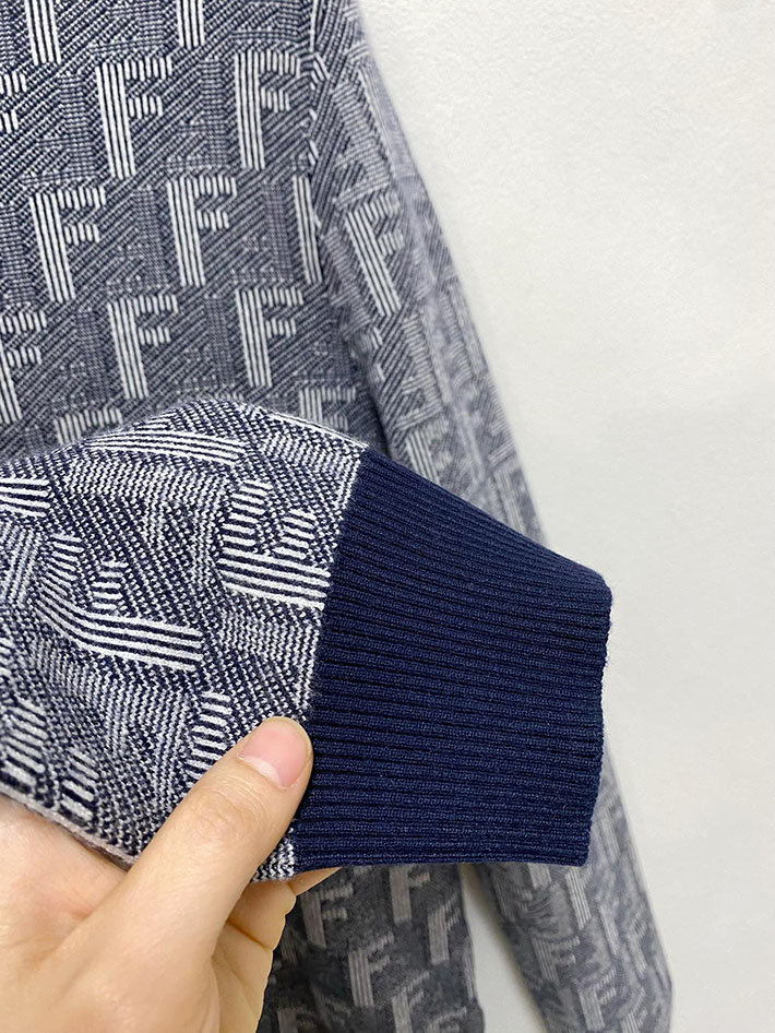 最高級フェンディスーパーコピー FENDI トレーナー メンズ スウェット トップス グレー 2524890 フェンディ トレーナー メンズ - 画像 (4)