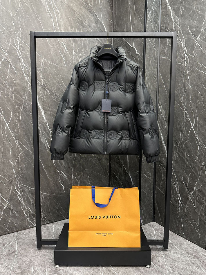 最高級ルイヴィトンスーパーコピー Vuitton コンバーチブル ダウンブルゾン ブラック 2524910 ヴィトン ダウン メンズ - 画像 (9)