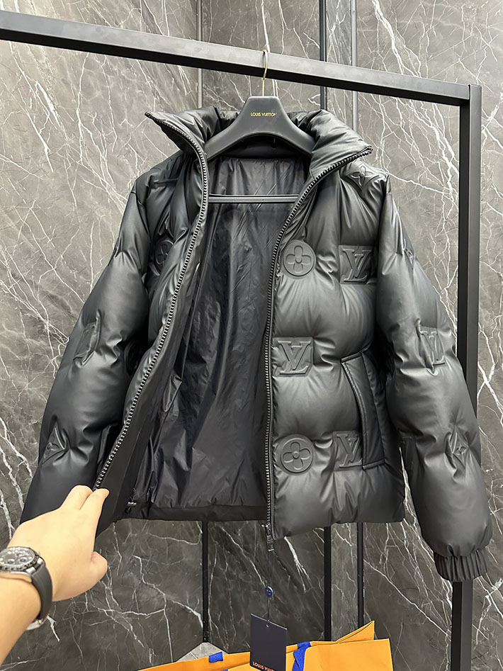 最高級ルイヴィトンスーパーコピー Vuitton コンバーチブル ダウンブルゾン ブラック 2524910 ヴィトン ダウン メンズ - 画像 (5)