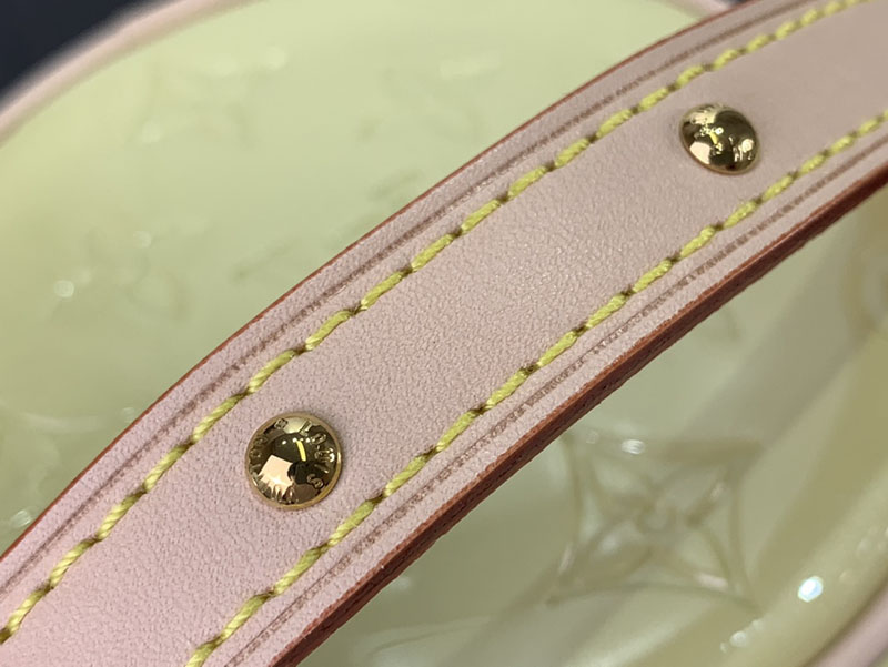 ルイヴィトン アウトレット 店舗 LOUIS VUITTON アスター シックイエロー M24099 モノグラム・ヴェルニ - 画像 (4)