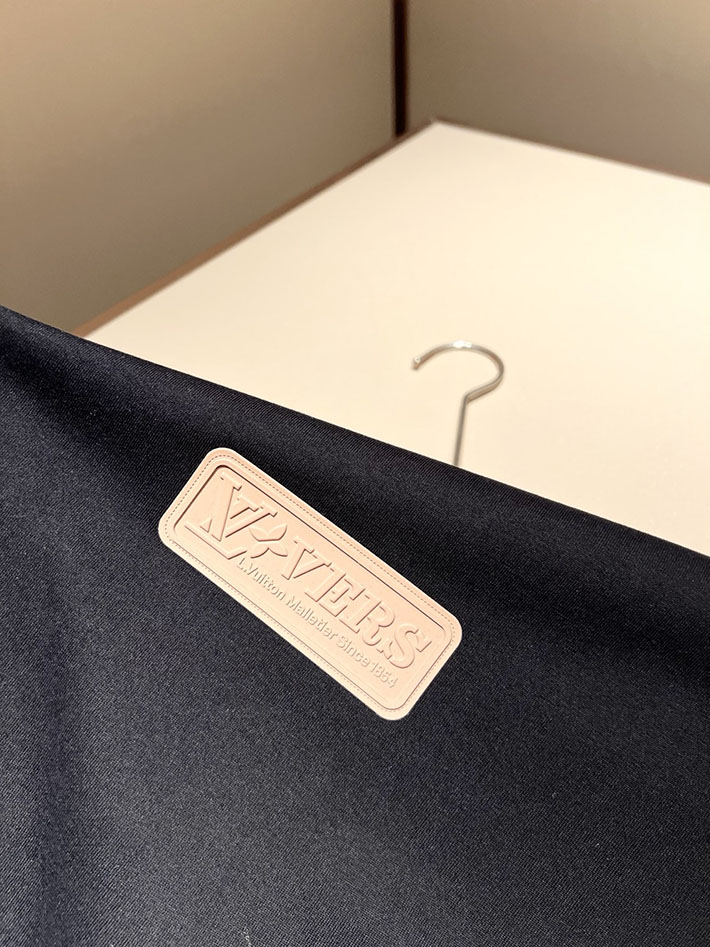 最高級ルイヴィトンスーパーコピー Vuitton おしゃれ メンズパーカー・トレーナー ブラック 2524961 トレーナー おしゃれ メンズ - 画像 (4)