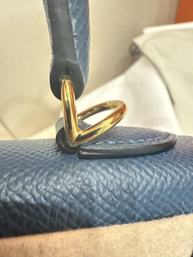 レディース エルメス バッグ HERMES ケリー25 外縫い ディープブルー ヴォーエプソン ゴールド金具 2526022 - 画像 (11)