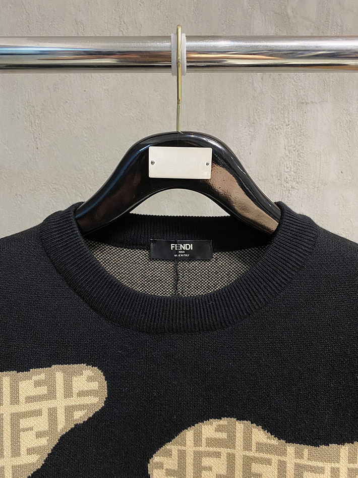 最高級フェンディスーパーコピー FENDI セーター ニット メンズ トップス ブラック 2525056 フェンディ セーター メンズ - 画像 (9)
