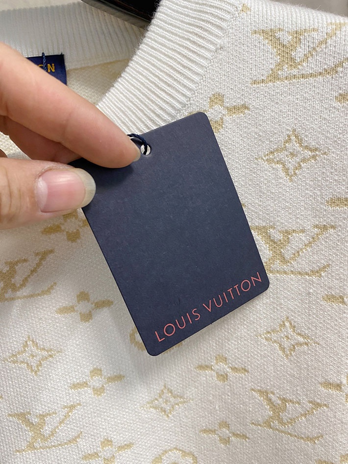 最高級ルイヴィトンスーパーコピー LV モノグラムポインテールコットンニットセーター ホワイト 2525061 ヴィトン ニット メンズ - 画像 (6)