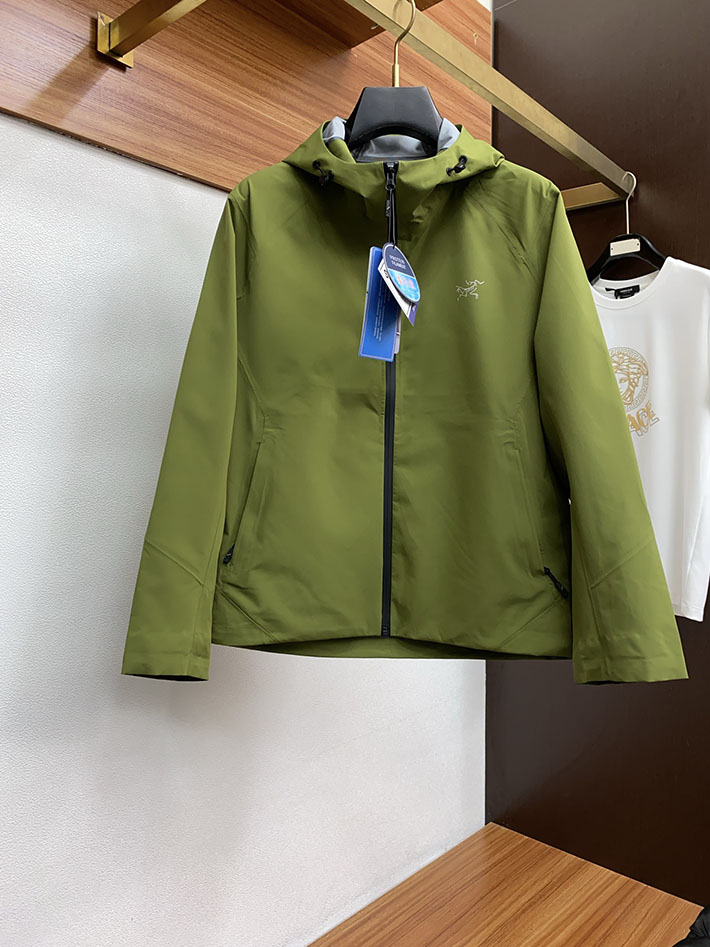 アークテリクス ジャケット 人気