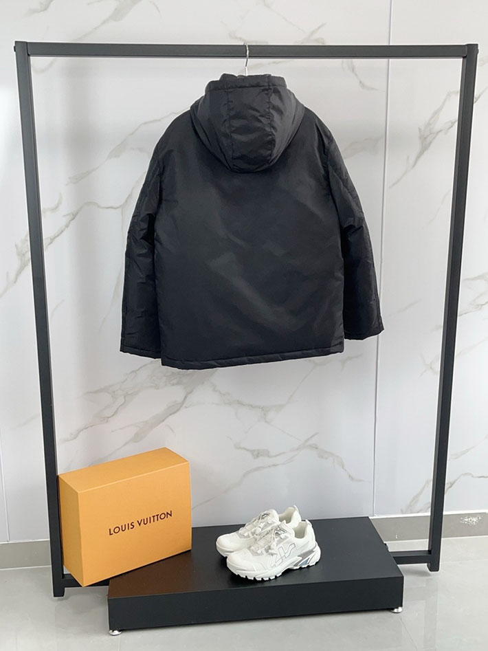最高級プラダスーパーコピー PRADA フード付 テクニカルファブリック ダウンジャケット ブラック 2525105 プラダ ダウン メンズ アウトレット - 画像 (3)