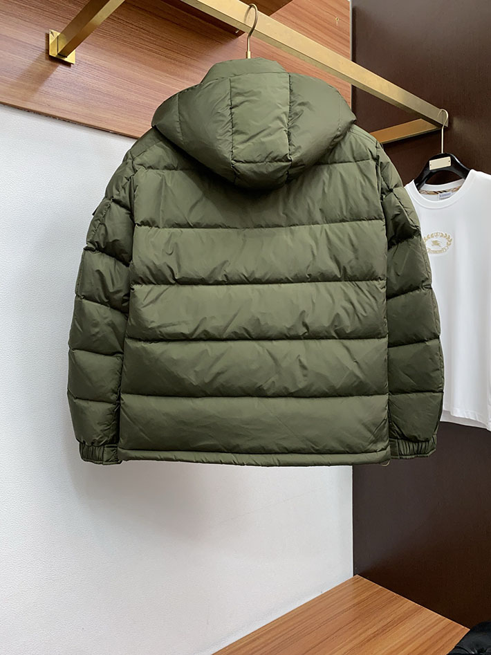 最高級モンクレールスーパーコピー Moncler Maya 70 ショートダウンジャケット カーキ 2525106 MONCLER ダウン メンズ - 画像 (2)