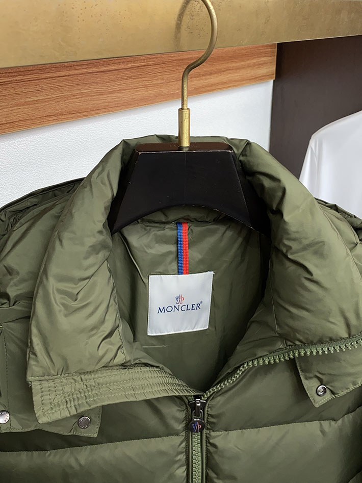 最高級モンクレールスーパーコピー Moncler Maya 70 ショートダウンジャケット カーキ 2525106 MONCLER ダウン メンズ - 画像 (9)