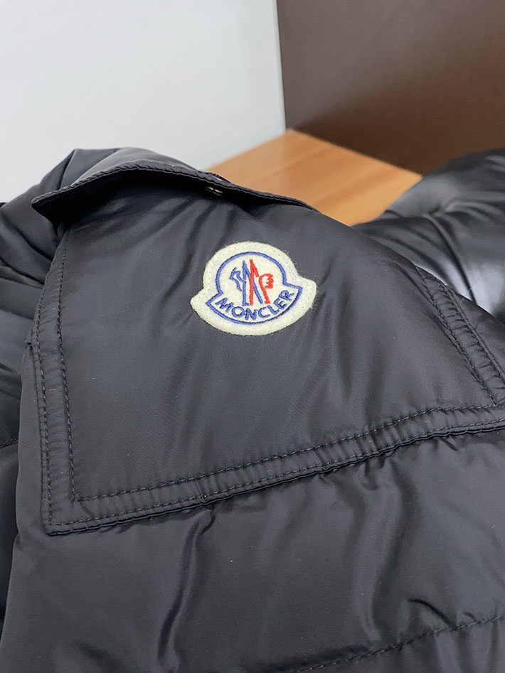 最高級モンクレールスーパーコピー Moncler Maya 70 ショートダウンジャケット ブラック 2525108 MONCLER ダウン メンズ - 画像 (4)