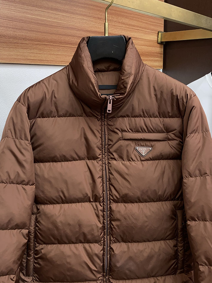 最高級プラダスーパーコピー PRADA メンズ ダウンジャケット・コート Nylon down jacket ブラウン 2525111 プラダ ダウン アウトレット - 画像 (9)