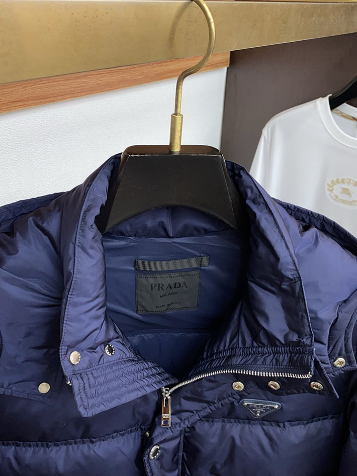 最高級プラダスーパーコピー PRADA ダウンジャケット・コート Nylon down jacket ブルー 2525113 プラダ ダウンジャケット メンズ - 画像 (9)