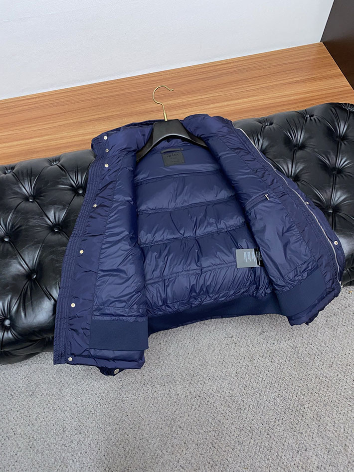 最高級プラダスーパーコピー PRADA ダウンジャケット・コート Nylon down jacket ブルー 2525113 プラダ ダウンジャケット メンズ - 画像 (5)