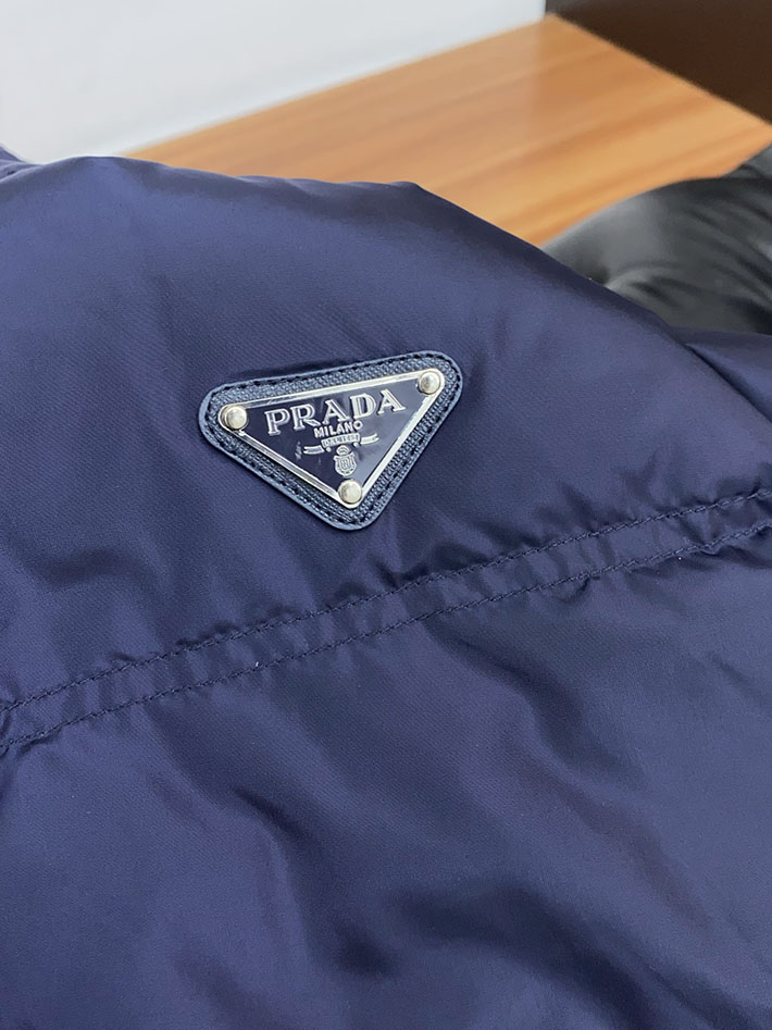最高級プラダスーパーコピー PRADA ダウンジャケット・コート Nylon down jacket ブルー 2525113 プラダ ダウンジャケット メンズ - 画像 (4)
