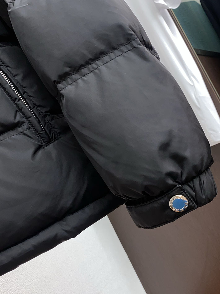 最高級プラダスーパーコピー PRADA ダウンジャケット・コート Nylon down jacket ブラック 2525114 プラダ ダウンジャケット メンズ - 画像 (7)