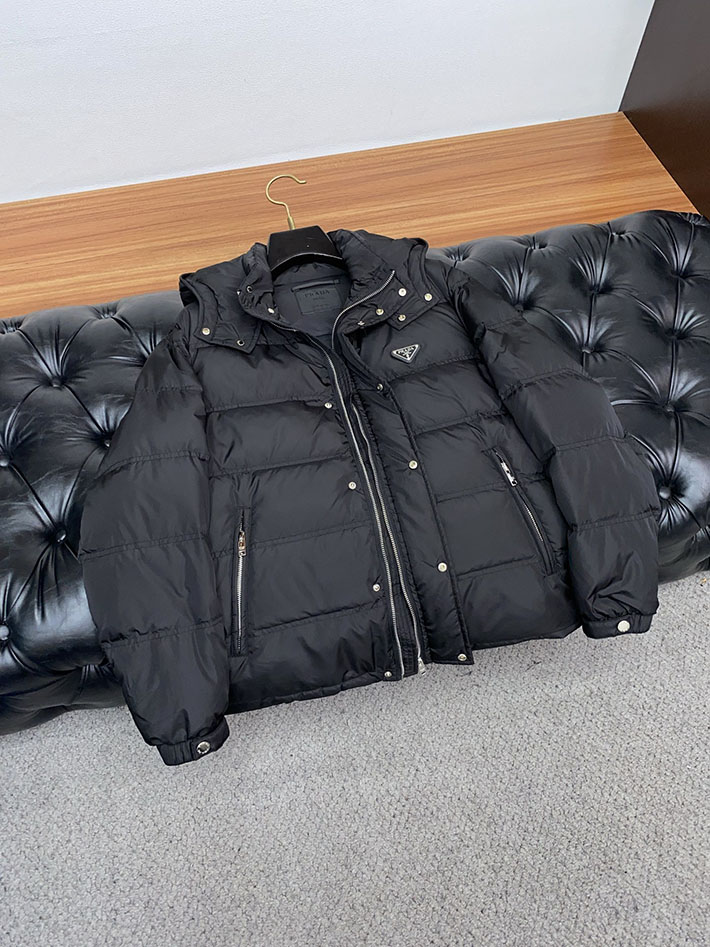 最高級プラダスーパーコピー PRADA ダウンジャケット・コート Nylon down jacket ブラック 2525114 プラダ ダウンジャケット メンズ - 画像 (6)