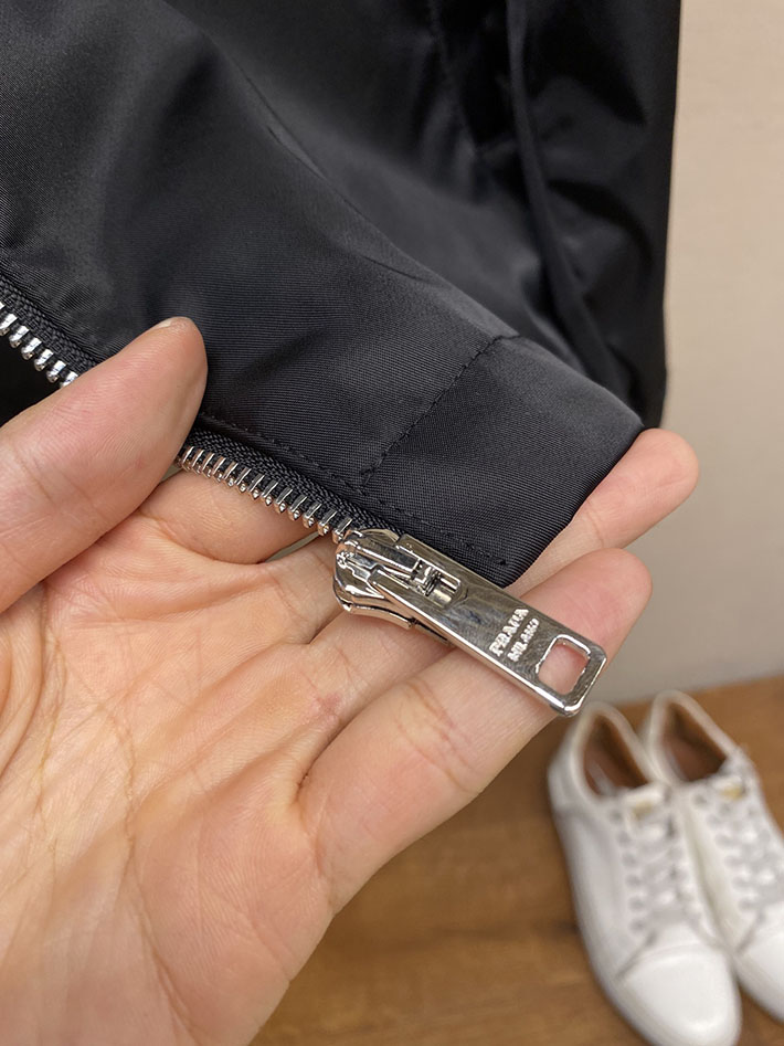 最高級プラダスーパーコピー PRADA RVCA ルーカメンズ JACKET ジャケット ブラック 2525119 プラダ ジャケット アウトレット - 画像 (5)