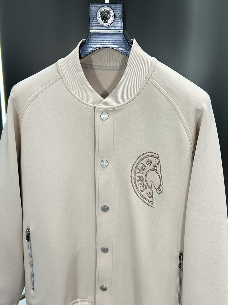 最高級エルメススーパーコピー服 HERMES テディブルゾン パッチ ”クルー・ド・セル” グリクレール 2526131 エルメス コート 新作 - 画像 (7)