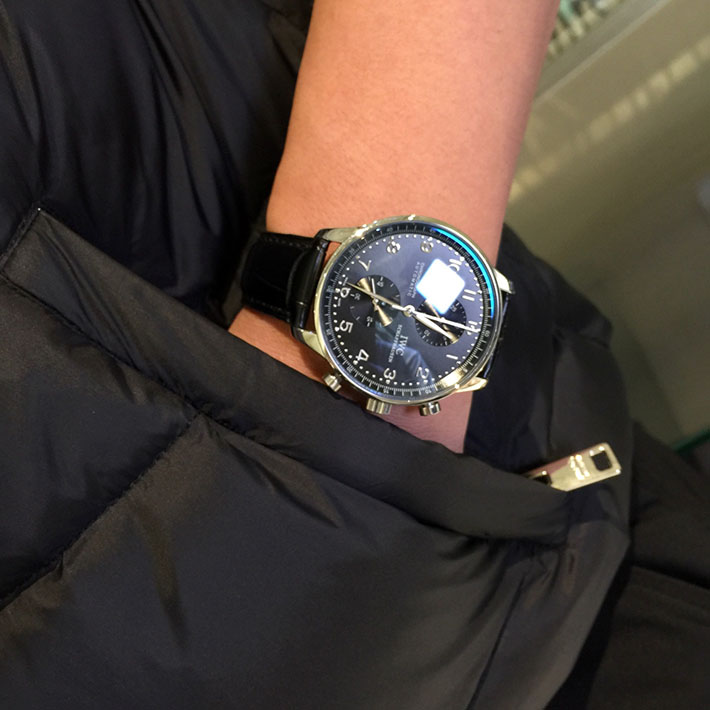 最高級プラダスーパーコピー PRADA パデッドRe-Nylon ベスト スタンドアップカラー ブラック 2525145 プラダ ダウンベスト メンズ - 画像 (3)