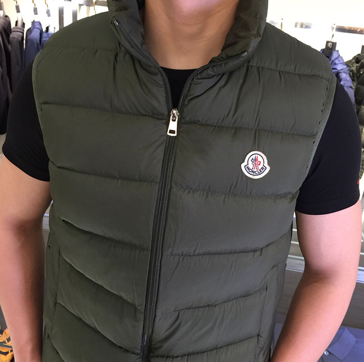 最高級モンクレールスーパーコピー Moncler ダウンベスト ダウンジレ Contrin Down Gilet カーキ 2525171 ダウンベスト コーデ メンズ - 画像 (7)