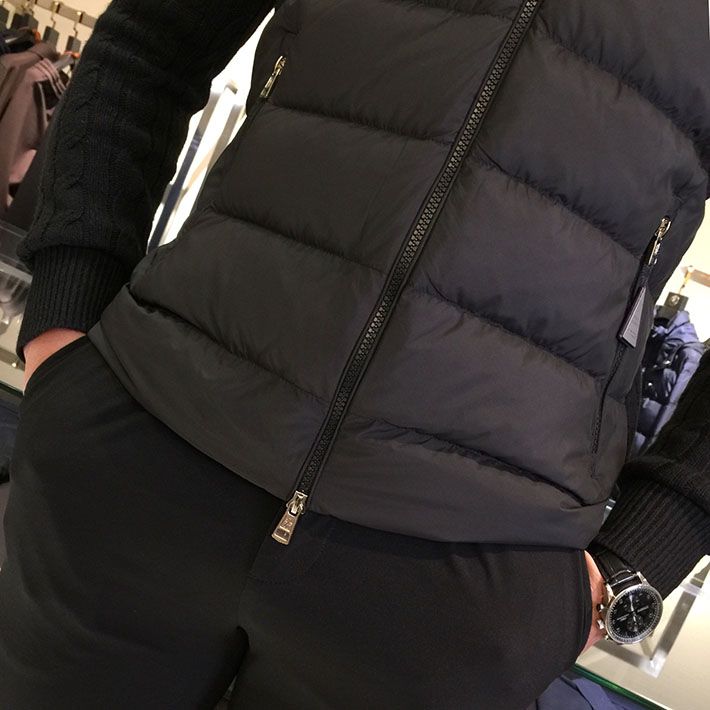 最高級モンクレールスーパーコピー Moncler ニットダウンジャケット メンズ ブランド 高級 ブラック 2525173 ジャケット 流行り メンズ - 画像 (3)