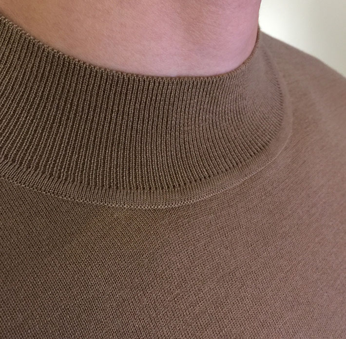 最高級ロロ・ピアーナスーパーコピー LoroPiana カシミヤハイゲージモックネックニット ブラウン 2525182 セーター メンズ 人気 - 画像 (4)