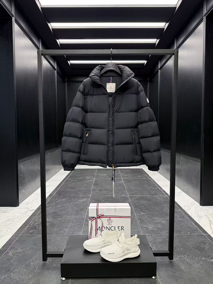 最高級モンクレールスーパーコピー Moncler ダウンジャケット Dourbe ショート丈 ブラック 2525190 レディース モンクレール ダウン - 画像 (3)