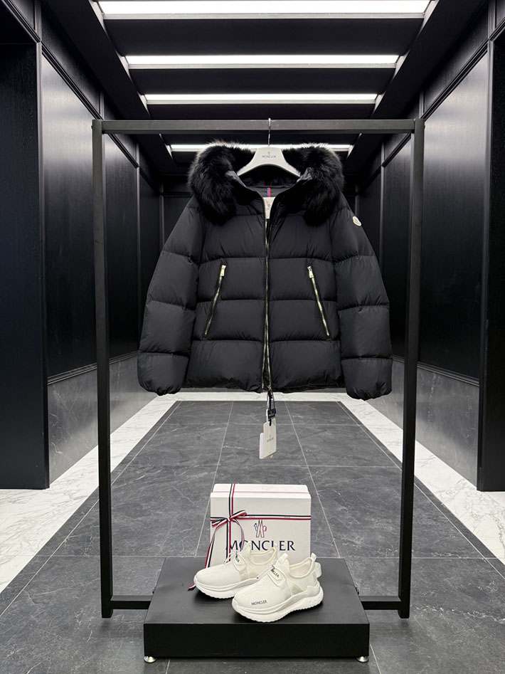 最高級モンクレールスーパーコピー Moncler Laichefurショートダウンジャケット ブラック 2525192 モンクレール レディース 人気ランキング - 画像 (7)