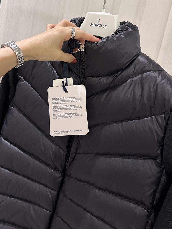 最高級モンクレールスーパーコピー Moncler ニットブルゾン CARDIGAN TRICOT トリコ ブラック 2525193 レディース モンクレール ダウンベスト - 画像 (8)