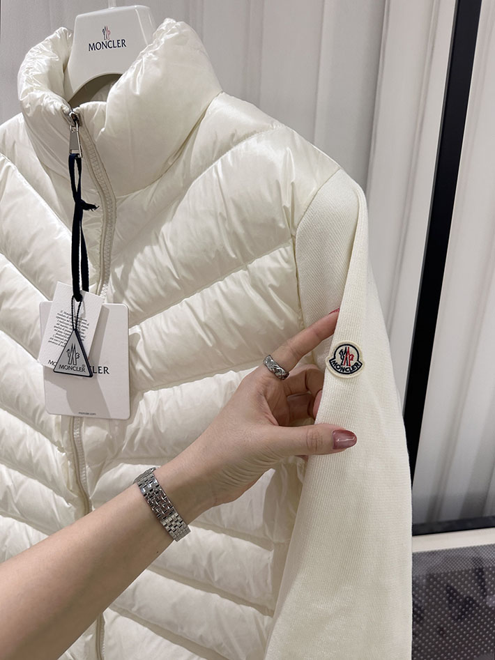 最高級モンクレールスーパーコピー Moncler ニットブルゾン CARDIGAN TRICOT トリコ ホワイト 2525194 レディース モンクレール ダウンベスト - 画像 (8)