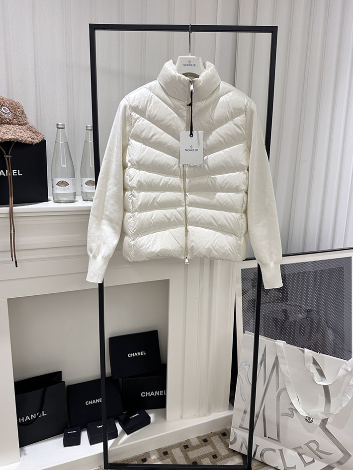 最高級モンクレールスーパーコピー Moncler ニットブルゾン CARDIGAN TRICOT トリコ ホワイト 2525194 レディース モンクレール ダウンベスト - 画像 (2)
