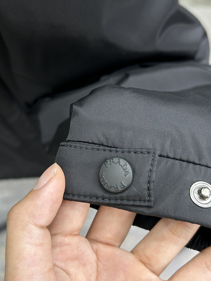 最高級プラダスーパーコピー PRADA 2025新作 Re-Nylon パファージャケット ブラック 2525207 プラダ ジャケット アウトレット - 画像 (9)