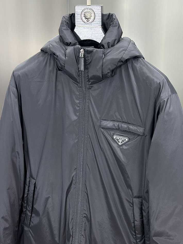 最高級プラダスーパーコピー PRADA 2025新作 Re-Nylon パファージャケット ブラック 2525207 プラダ ジャケット アウトレット - 画像 (8)