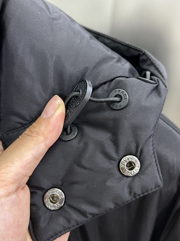 最高級プラダスーパーコピー PRADA 2025新作 Re-Nylon パファージャケット ブラック 2525207 プラダ ジャケット アウトレット - 画像 (6)
