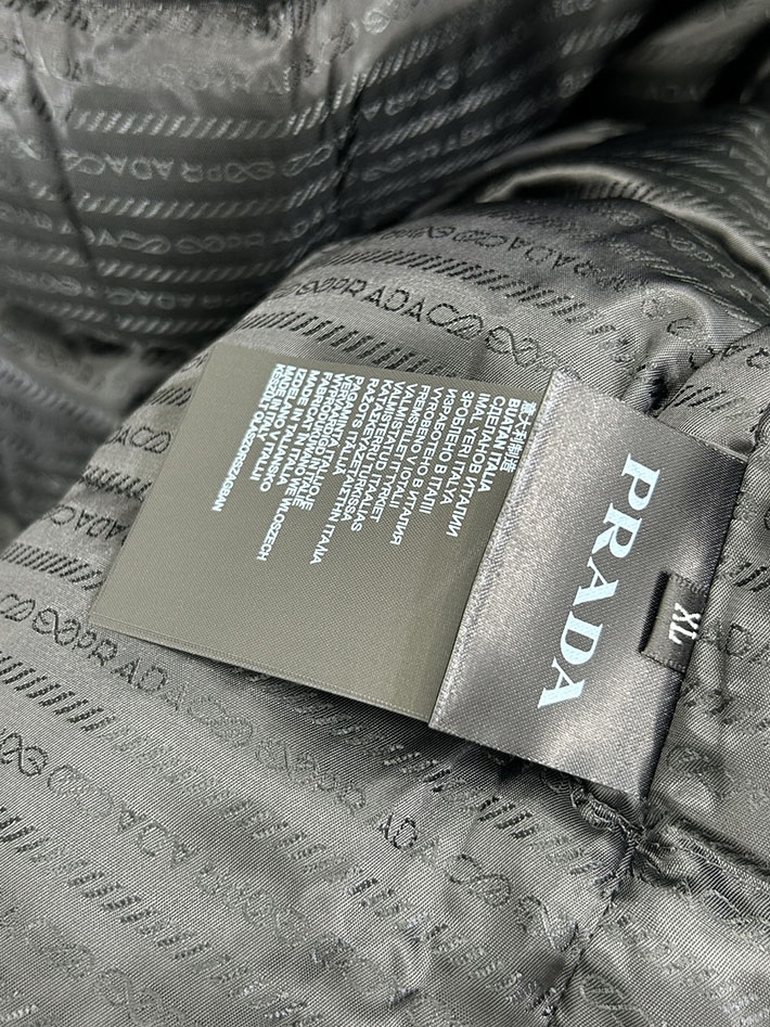 最高級プラダスーパーコピー PRADA 2025新作 Re-Nylon パファージャケット ブラック 2525207 プラダ ジャケット アウトレット - 画像 (4)