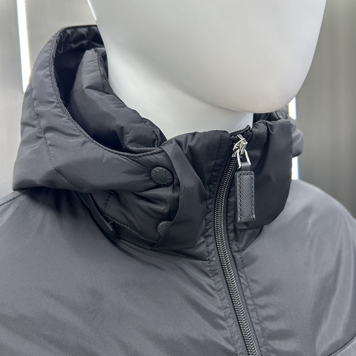 最高級プラダスーパーコピー PRADA 2025新作 Re-Nylon パファージャケット ブラック 2525207 プラダ ジャケット アウトレット - 画像 (15)