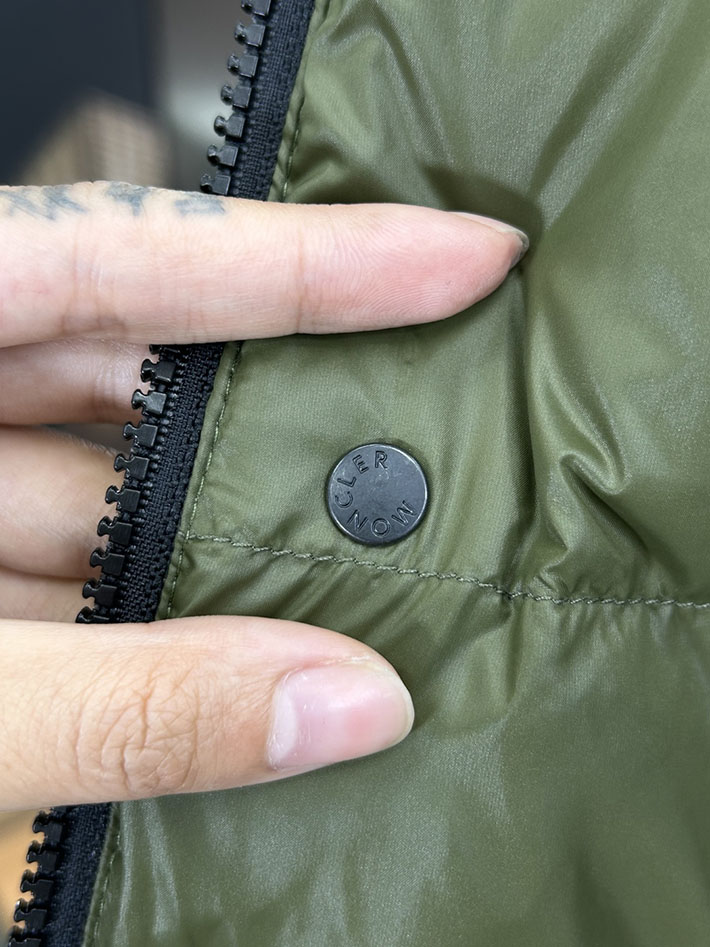 最高級モンクレールスーパーコピー Moncler Epineショートダウンジャケット ブラック 2525216 2025 ダウンジャケット メンズ - 画像 (15)