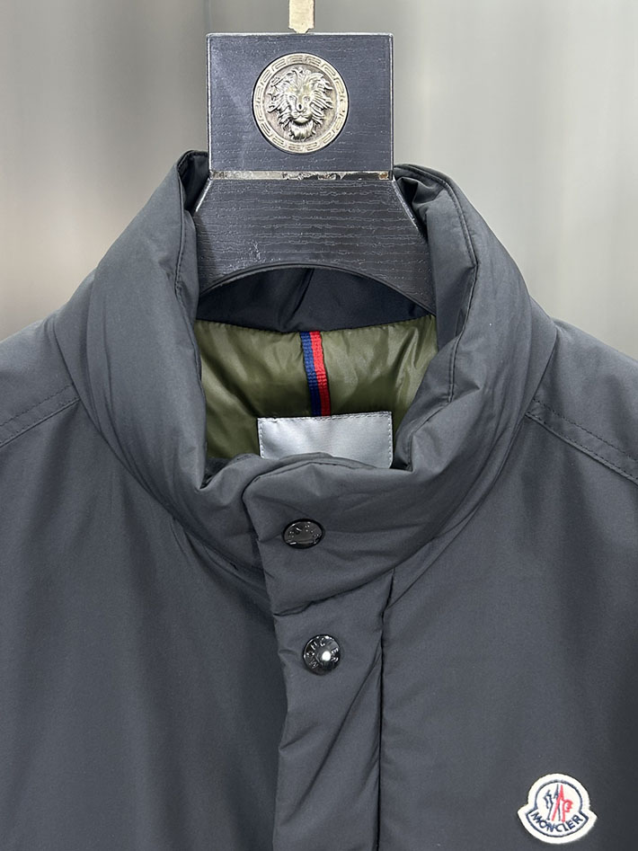最高級モンクレールスーパーコピー Moncler Epineショートダウンジャケット ブラック 2525216 2025 ダウンジャケット メンズ - 画像 (5)