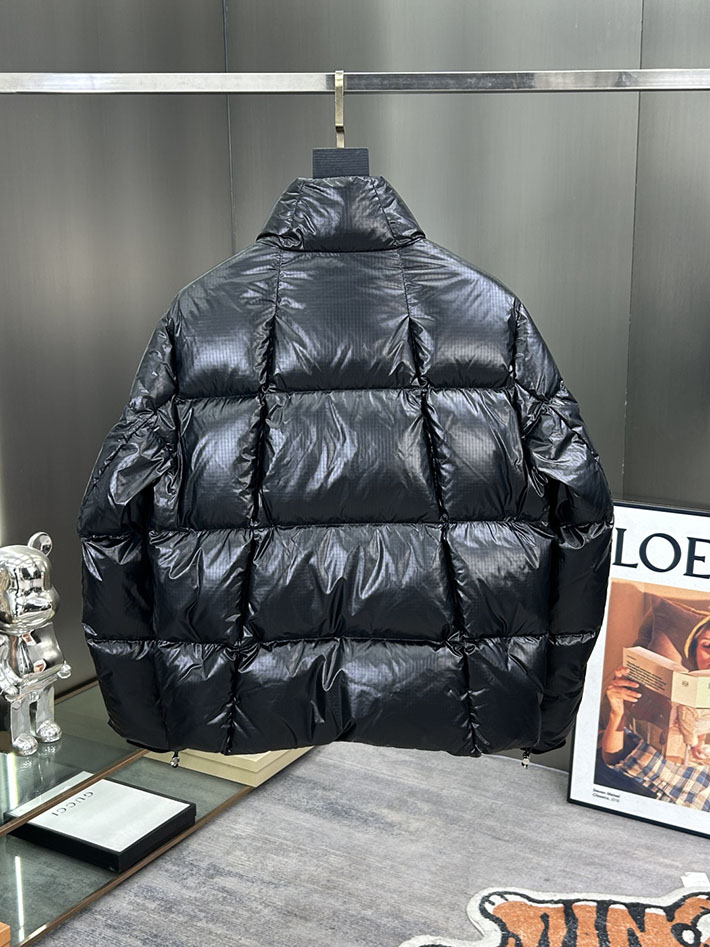 最高級プラダスーパーコピー PRADA 2025新作 Re-Nylon パファージャケット ブラック 2525217 今年 流行るダウン メンズ - 画像 (17)