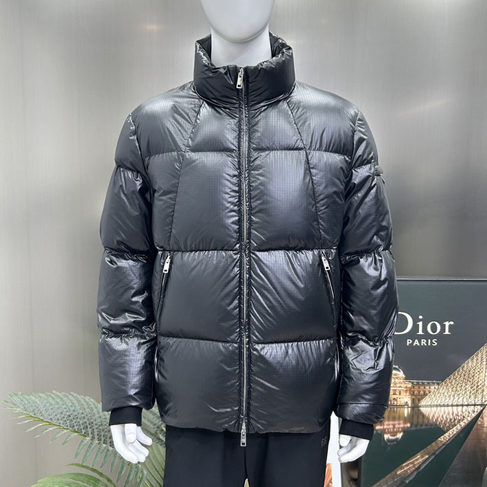 最高級プラダスーパーコピー PRADA 2025新作 Re-Nylon パファージャケット ブラック 2525217 今年 流行るダウン メンズ - 画像 (15)