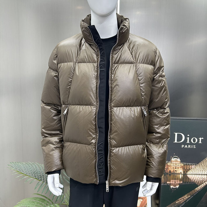 最高級プラダスーパーコピー PRADA 2025新作 Re-Nylon パファージャケット ブラウン 2525218 今年 流行るダウン メンズ - 画像 (13)