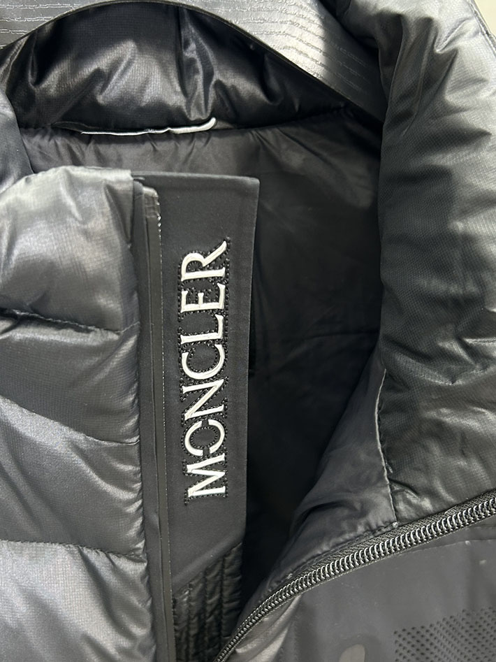 最高級モンクレールスーパーコピー Moncler FRASER パッカブル ダウンジャケット ブラック 2525220 今年 流行るダウン メンズ - 画像 (7)
