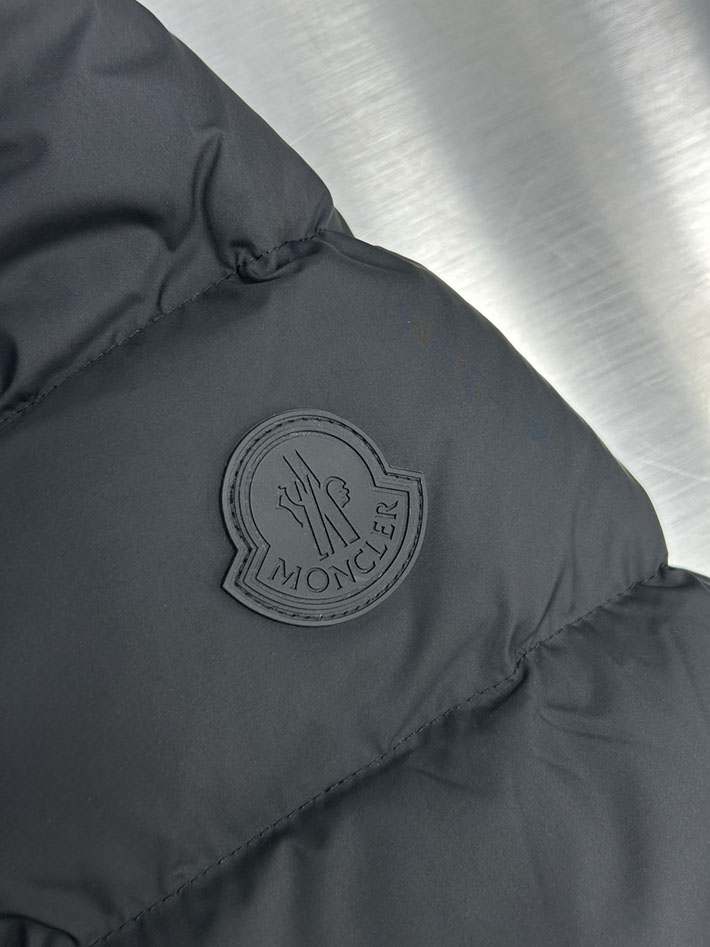 最高級モンクレールスーパーコピー Moncler ダウンジャケット メンズ jeluz ブラック 2525221 ダウンジャケット おしゃれ メンズ - 画像 (2)