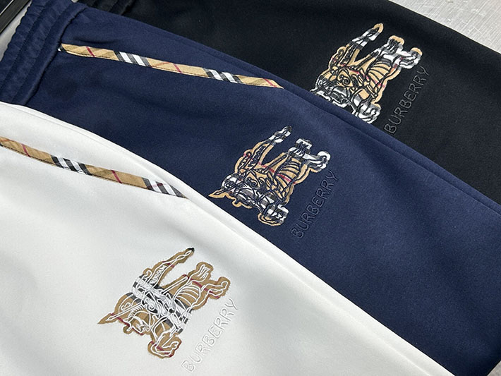 最高級バーバリースーパーコピー BURBERRY ロングパンツ メンズ ボトムス スウェット ロゴプリント ブラック 2525240 バーバリー パンツ メンズ - 画像 (2)