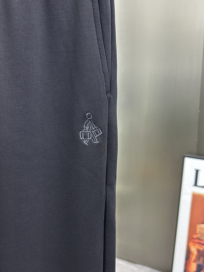 最高級プラダスーパーコピー PRADA トライアングルプレートシルク混トラックロングパンツ ブラック 2525253 プラダ パンツ メンズ - 画像 (7)