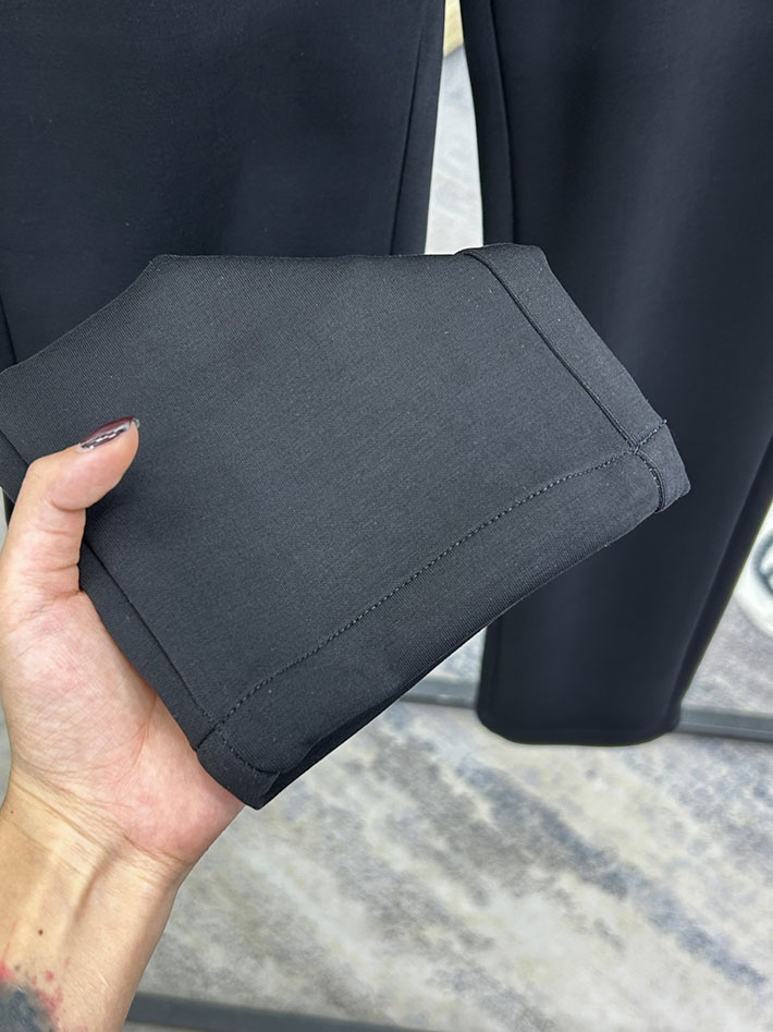 最高級プラダスーパーコピー PRADA トライアングルプレートシルク混トラックロングパンツ ブラック 2525253 プラダ パンツ メンズ - 画像 (6)