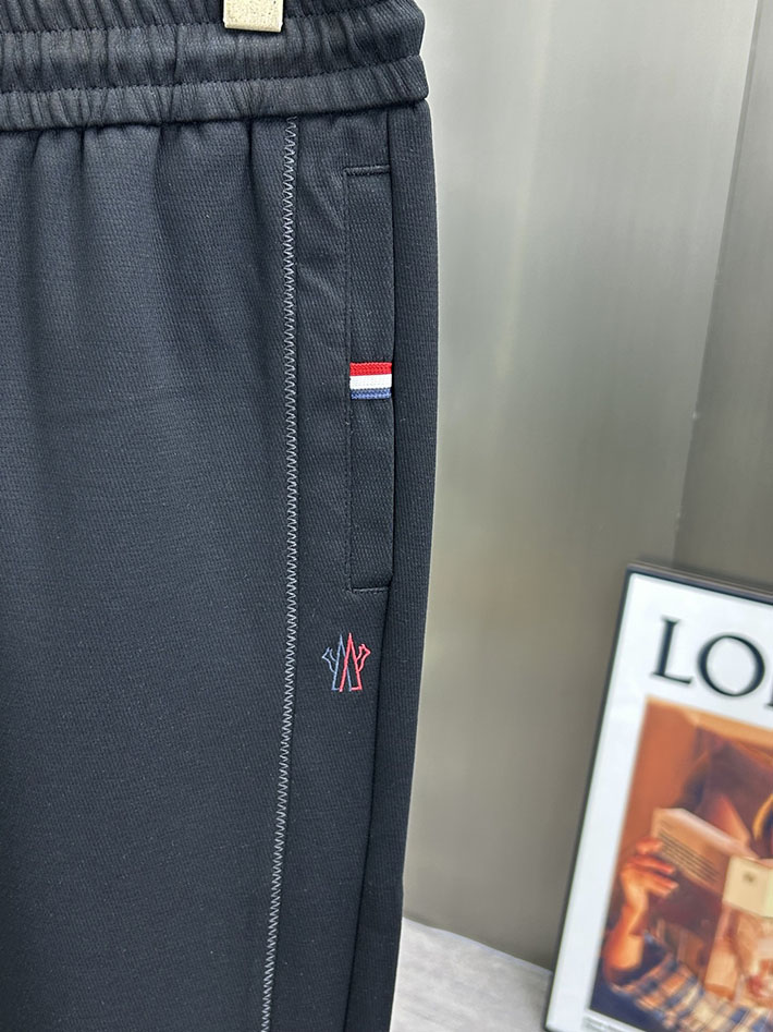 最高級モンクレールスーパーコピー MONCLER NewArrival トリコロール スウェットパンツ ブラック 2525255 モンクレール パンツ メンズ - 画像 (6)