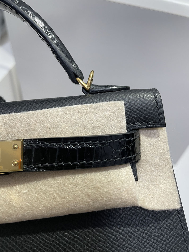 エルメス HERMES ケリーミニ2 タッチ 黒 ブラック ヴォーエプソン/クロコダイル アリゲーターマット ゴールド金具 2526256 - 画像 (6)